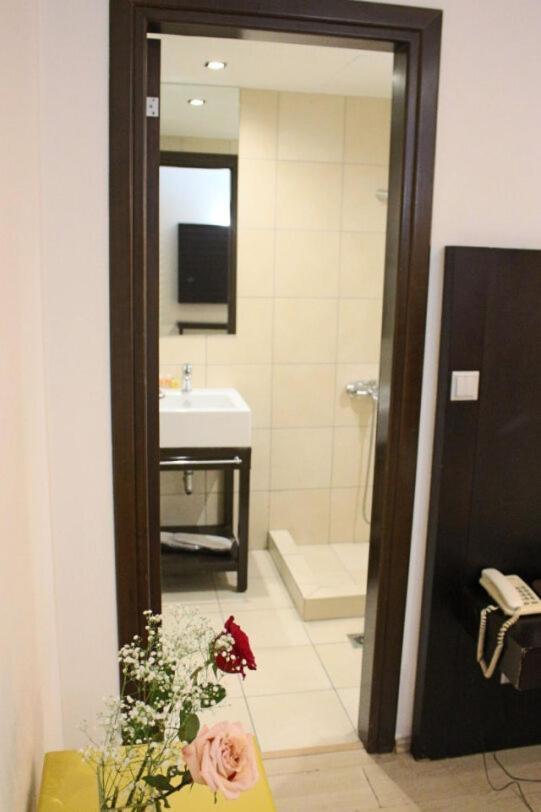 Inoh Hotel Athens Exterior photo